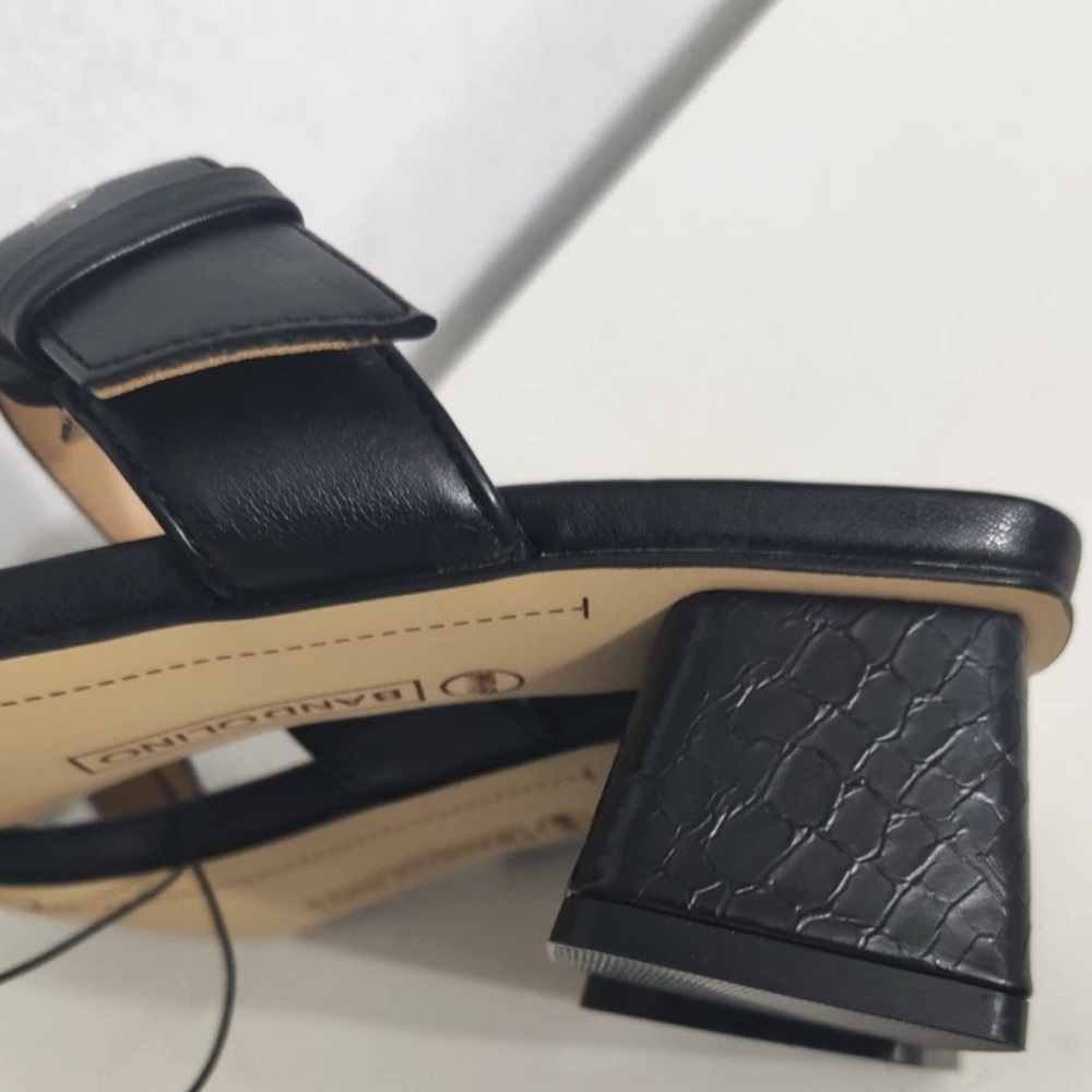 Bandolino Women’s Leather Black Size: 7.5 Buckle Heeled Mules - Picture 7 of 11